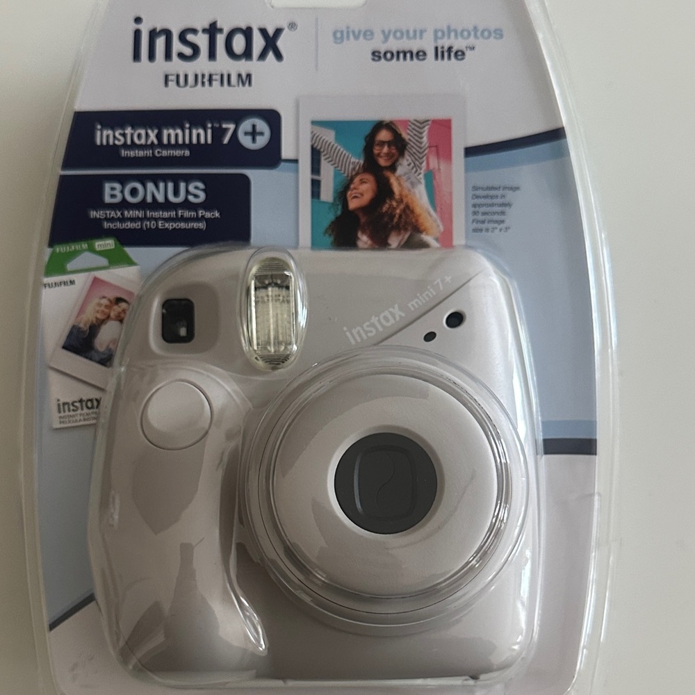Fujifilm Instax Mini 7+ Camera - Sleek White